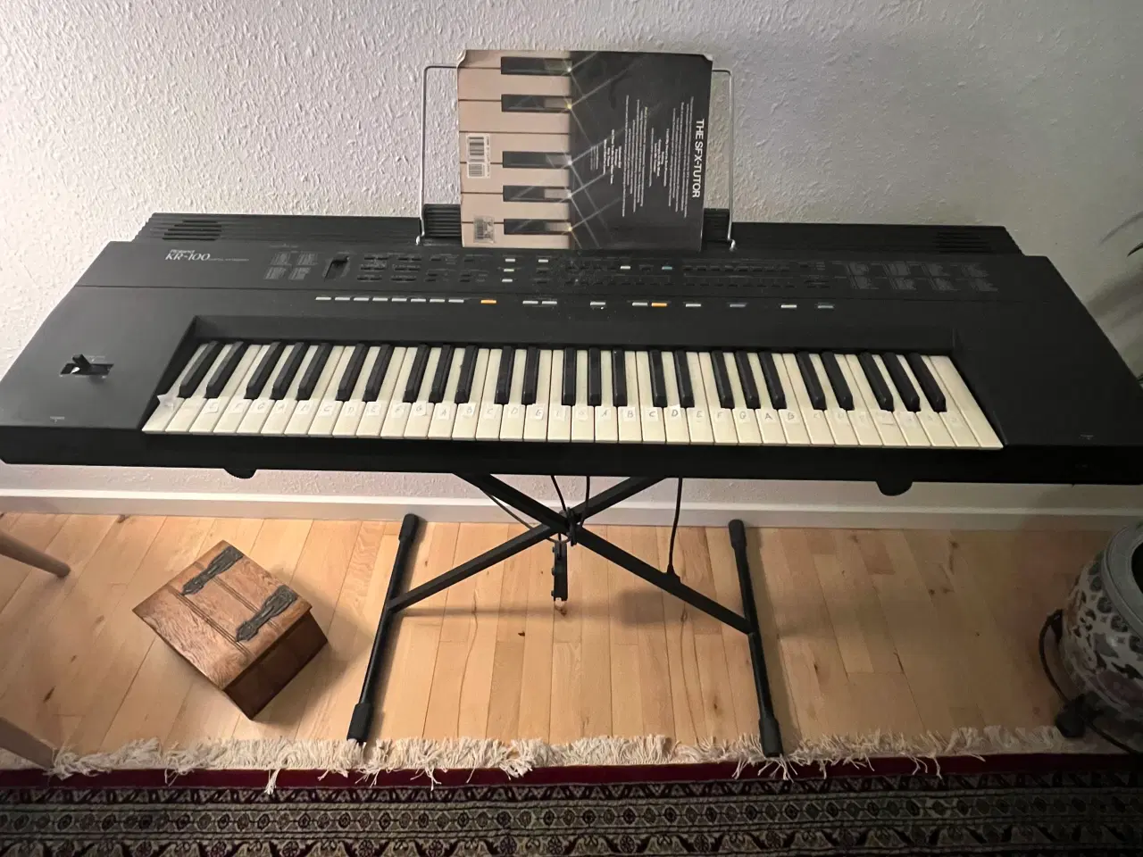 Billede 1 - Keyboard Roland kR-100, digital keyboard 