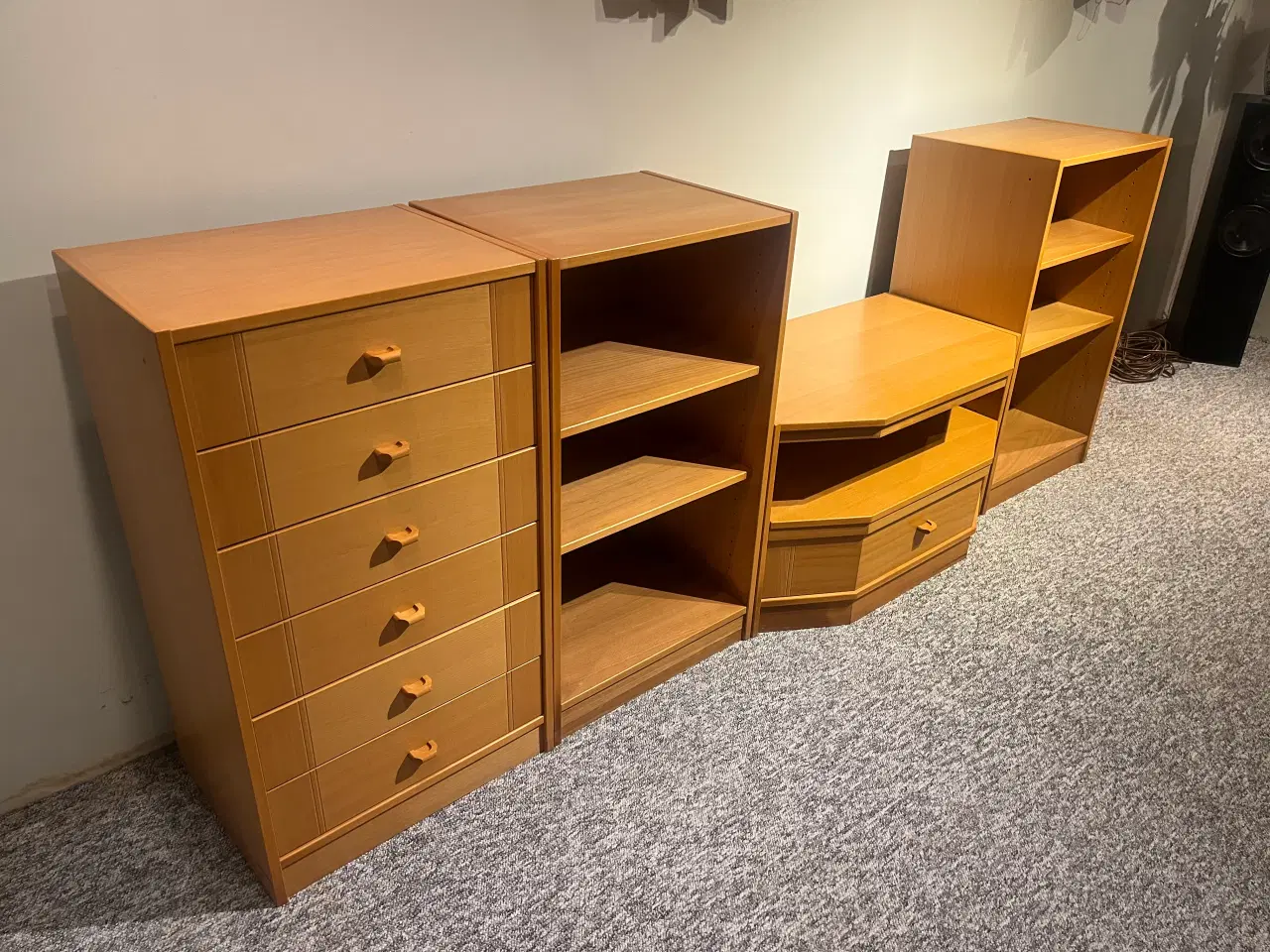 Billede 9 - Reolsystem i 4 dele