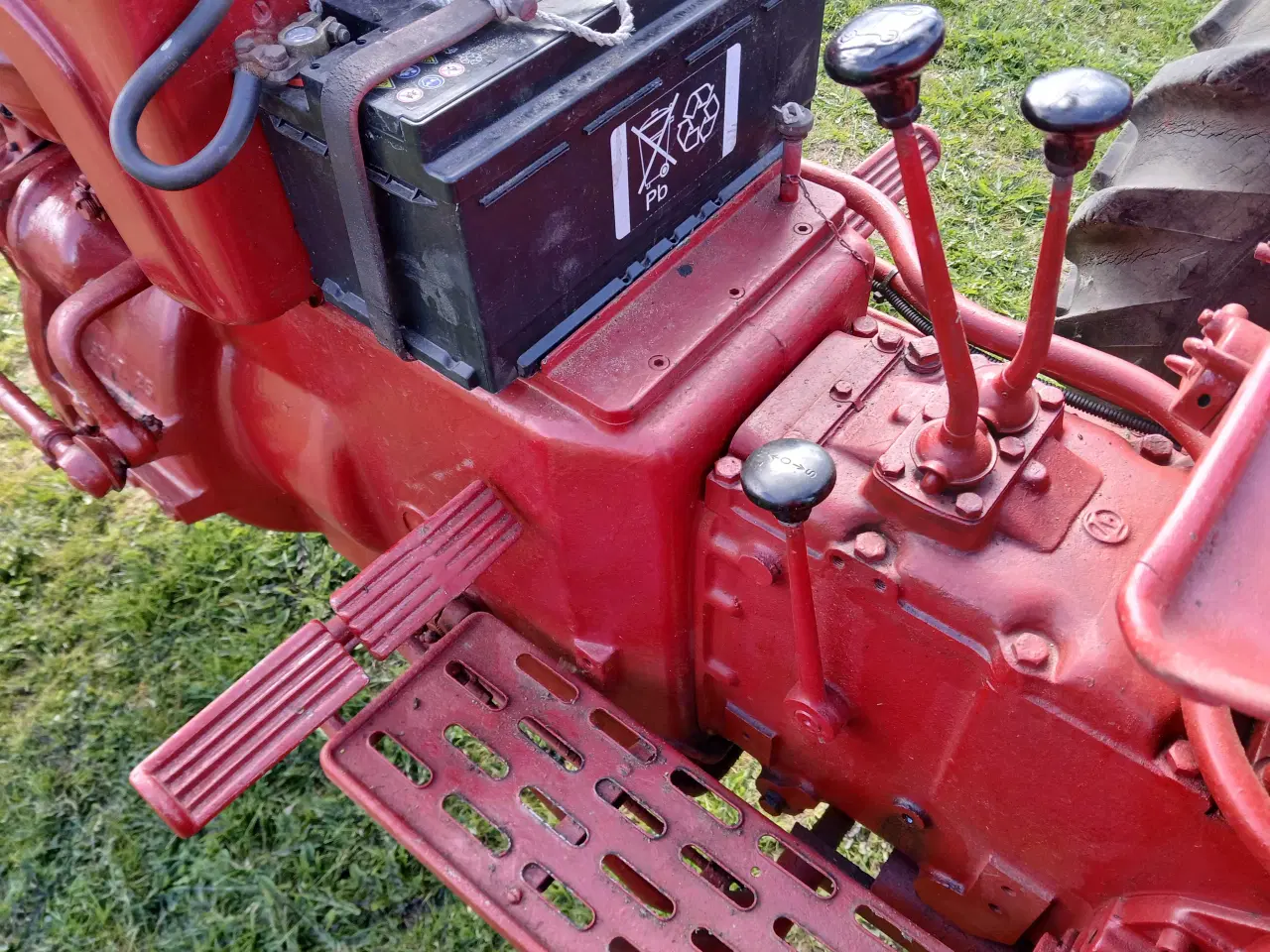 Billede 10 - Velholdt veteran BUHK 302 kun gået 650 timer 