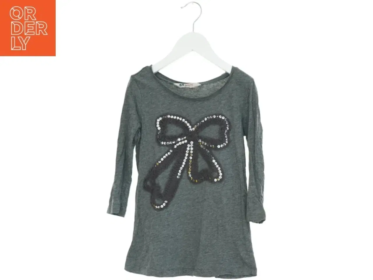 Billede 1 - Bluse fra H&M (str. 140 cm)