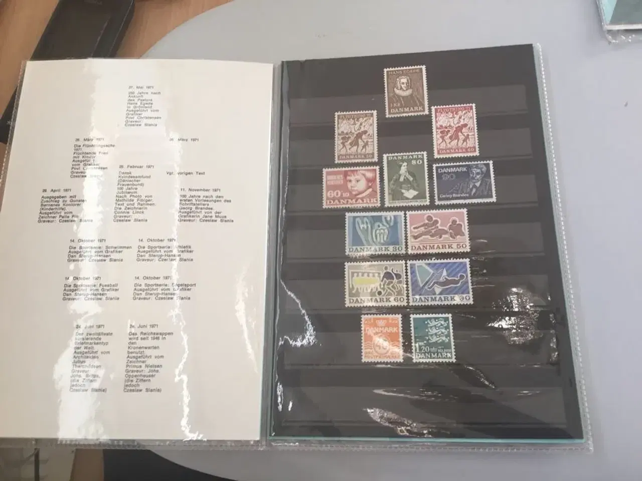 Billede 2 - Danske frimærker 1971