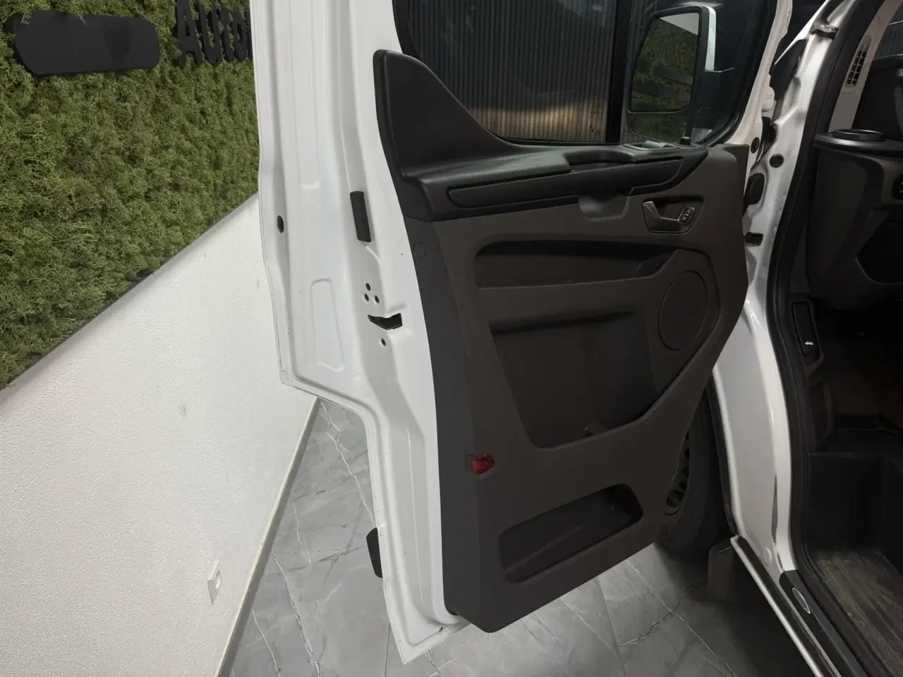 Billede 17 - Ford Transit Custom 300 L2H1 2,0 TDCi Trend 130HK Van 6g Aut.