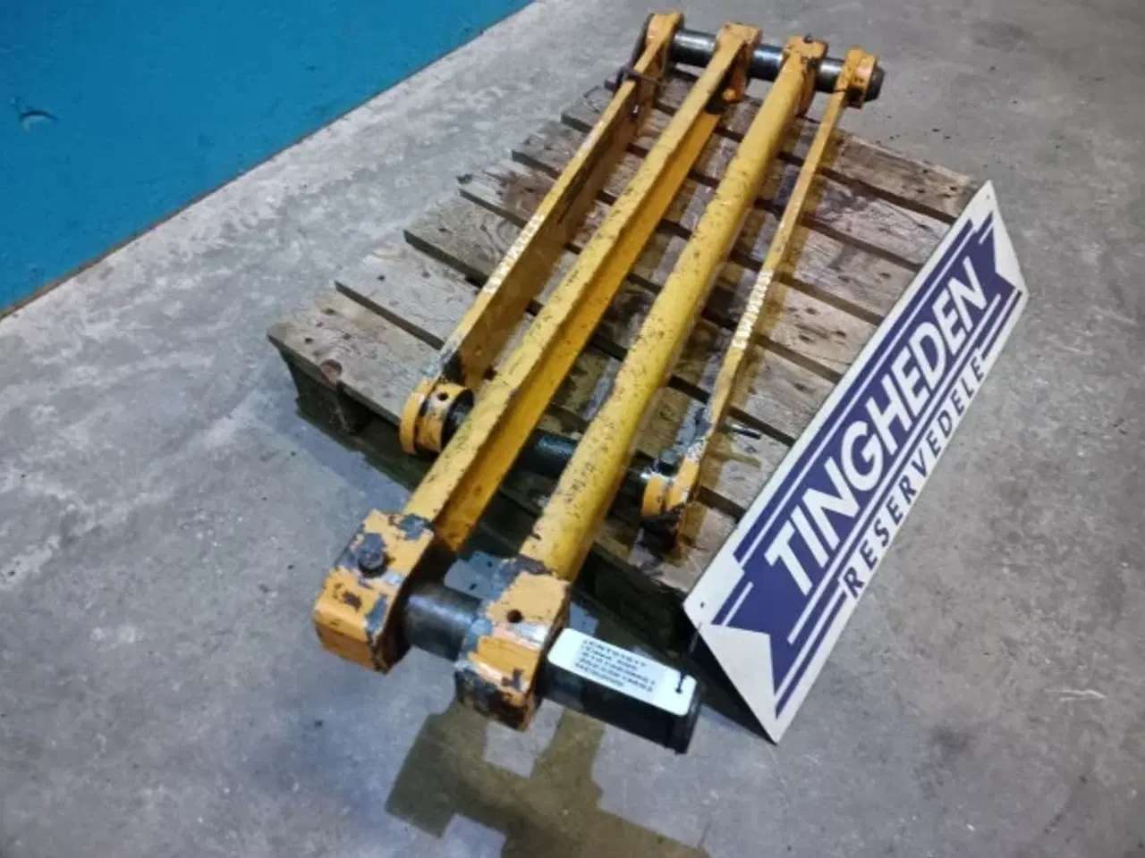 Billede 9 - Case 595SLE Arm for parallelføring 