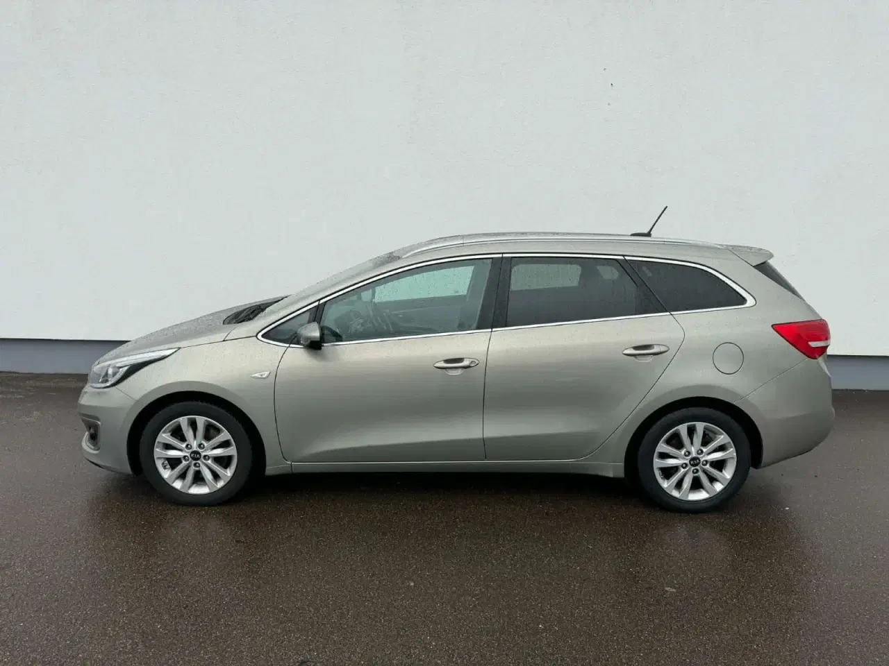 Billede 4 - Kia Ceed 1,6 CRDi 136 Attraction SW