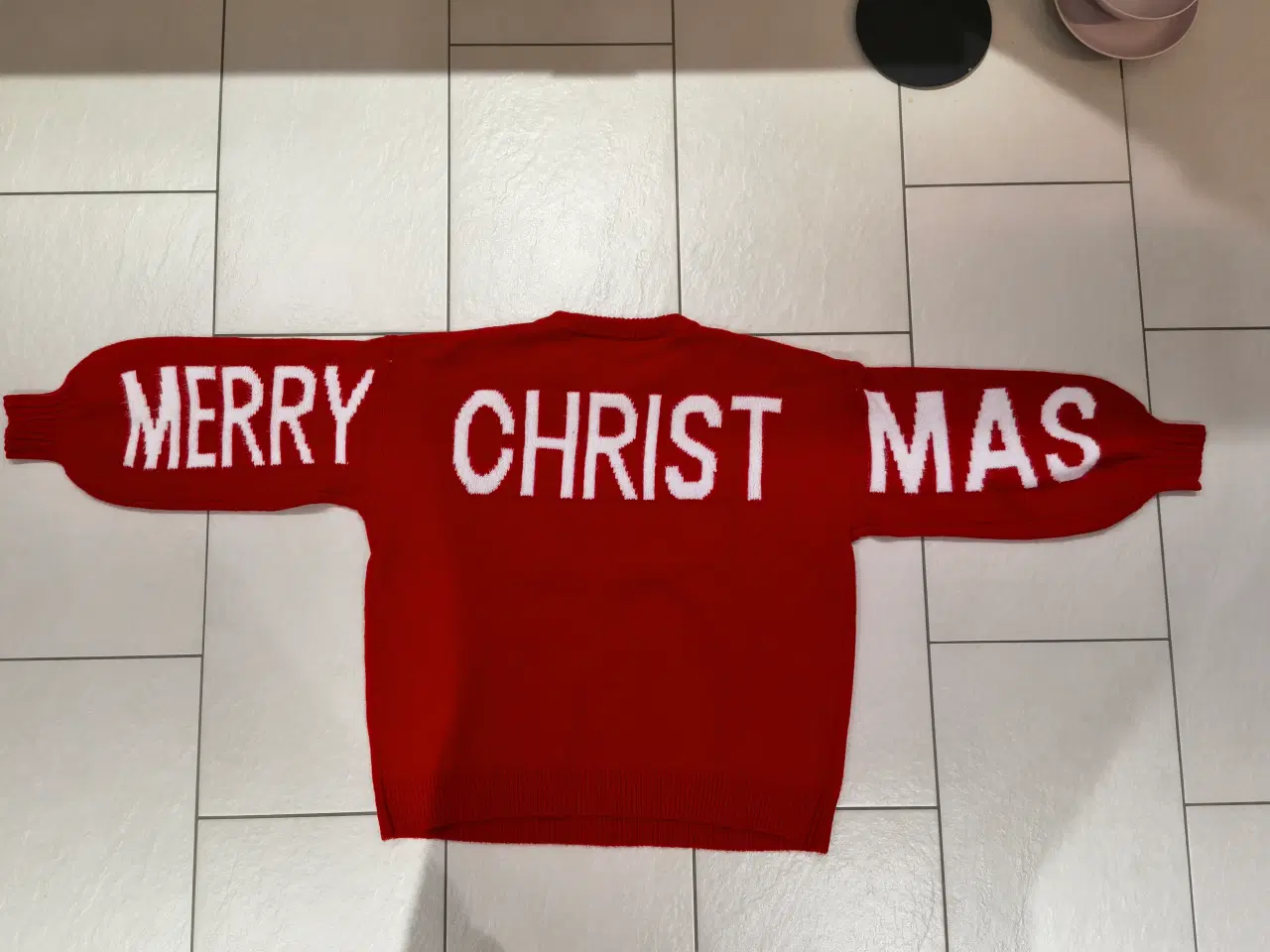 Billede 3 - Ny Jule-striktrøje, super blød