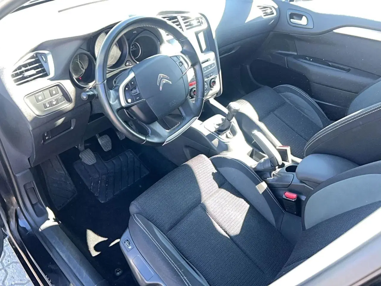 Billede 8 - Citroën C4 1,6 Blue HDi Attraction start/stop 100HK 5d