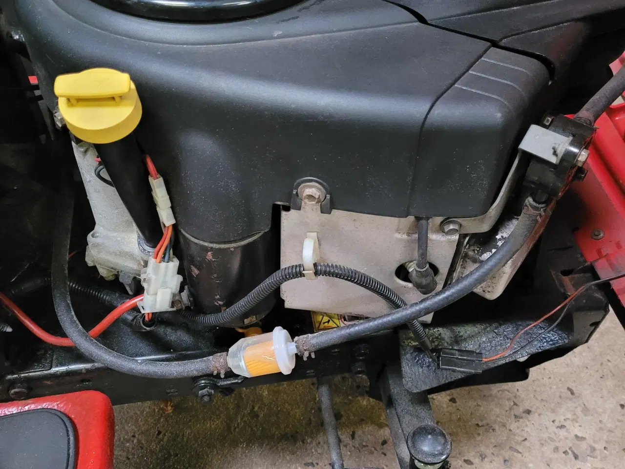 Billede 5 - Stor 48" Havetraktor Jonsered LT Automatic 19