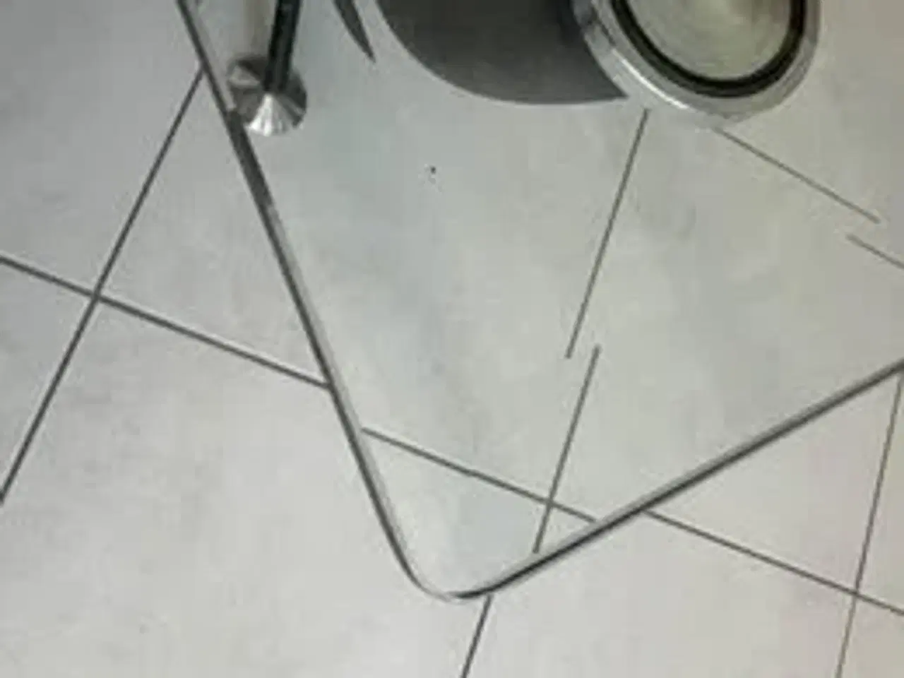 Billede 2 - Glassofabord med hylde