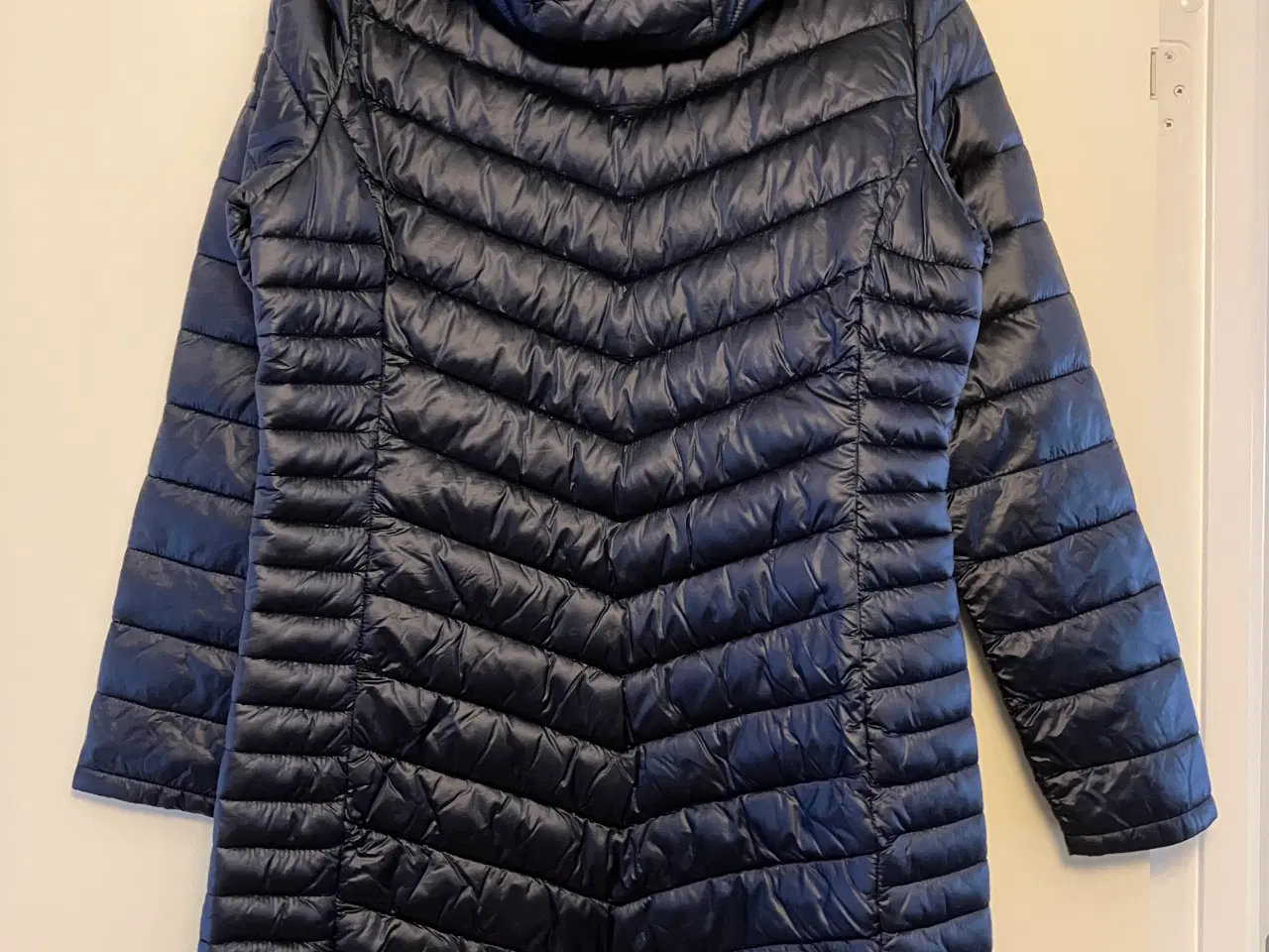 Billede 2 - Ny Regatta Outdoor dyb blåsort frakke,