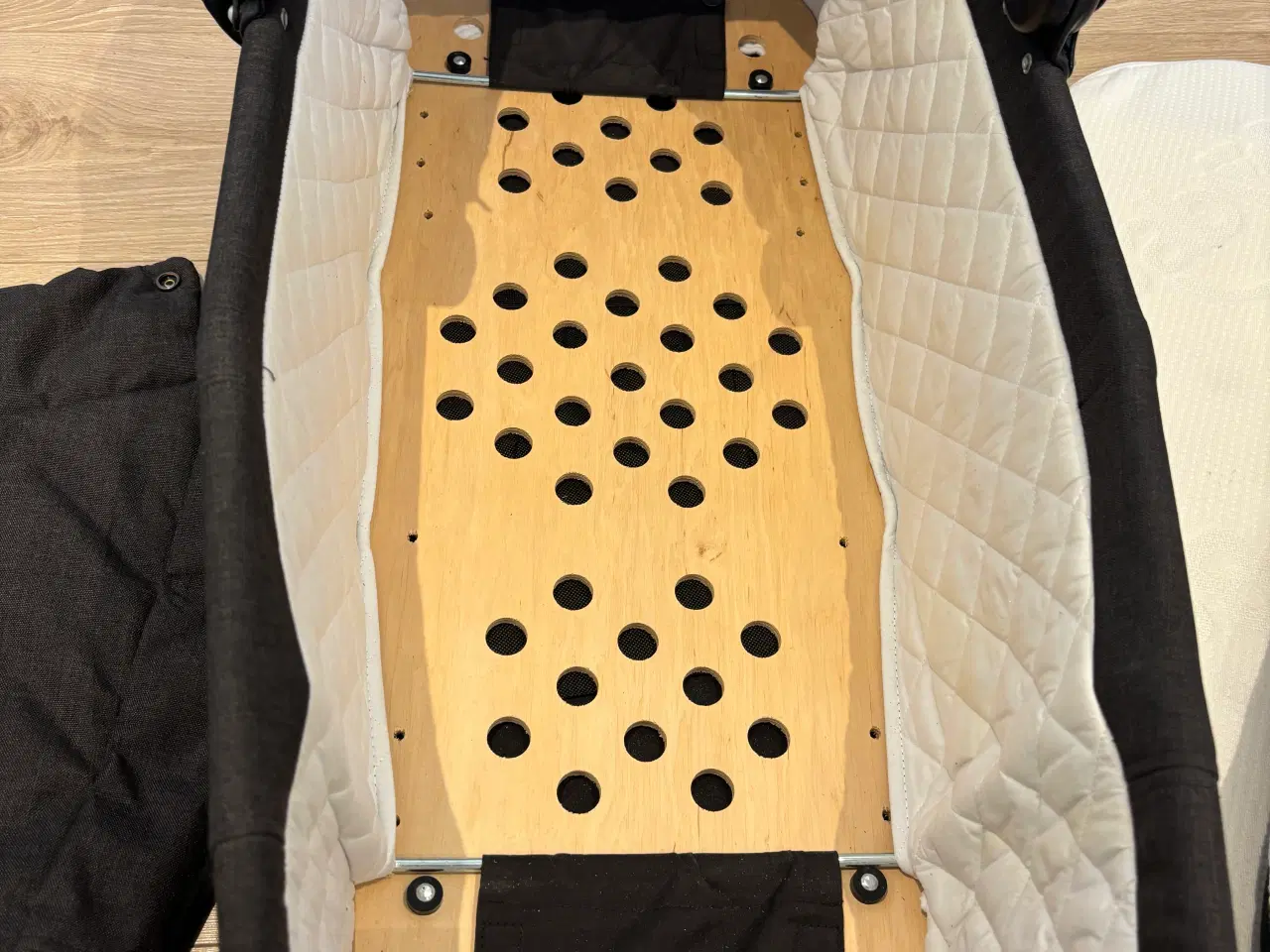 Billede 7 - Emmaljunga lift+ babydan madras