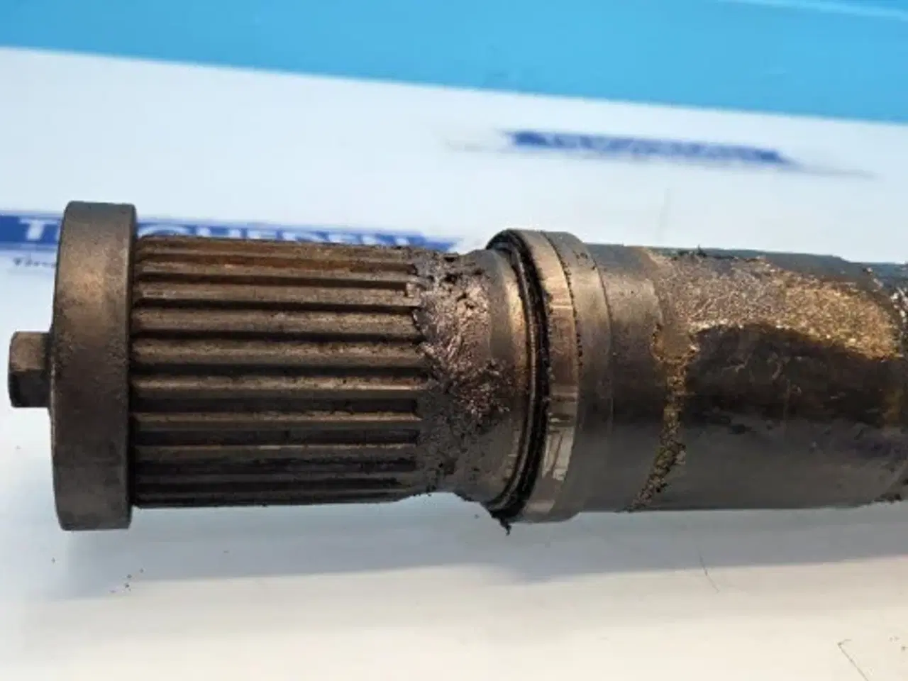 Billede 2 - John Deere 6300 Vuggeaksel L76099