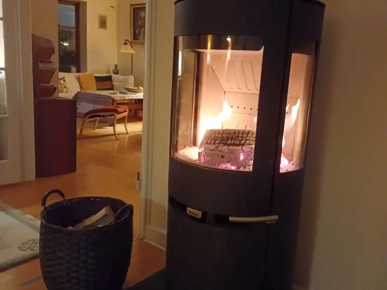 Billede 3 - Aduro 9,5 brændeovn med sideglas