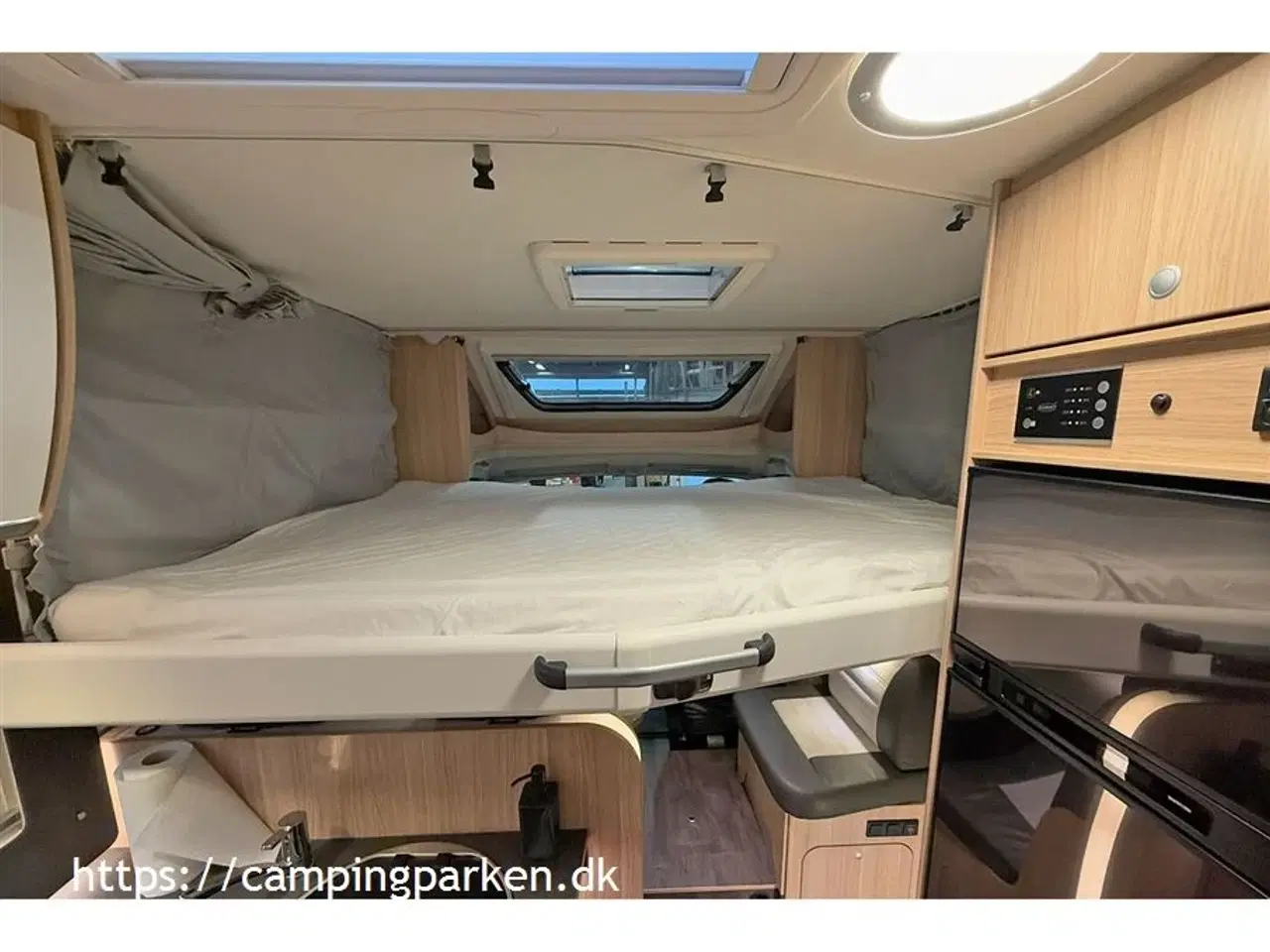 Billede 12 - 2021 - SunLight T 69 L Adventure Edition   Flot Sunlight autocamper med 5 sele- og sovepladser, lavt km