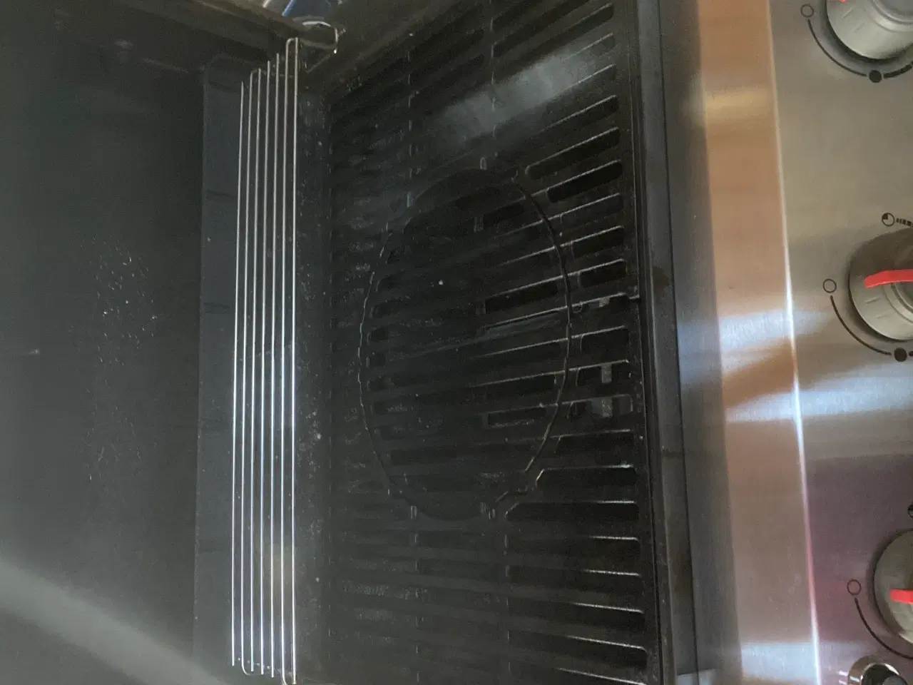 Billede 4 - Sælge Weber Grill 