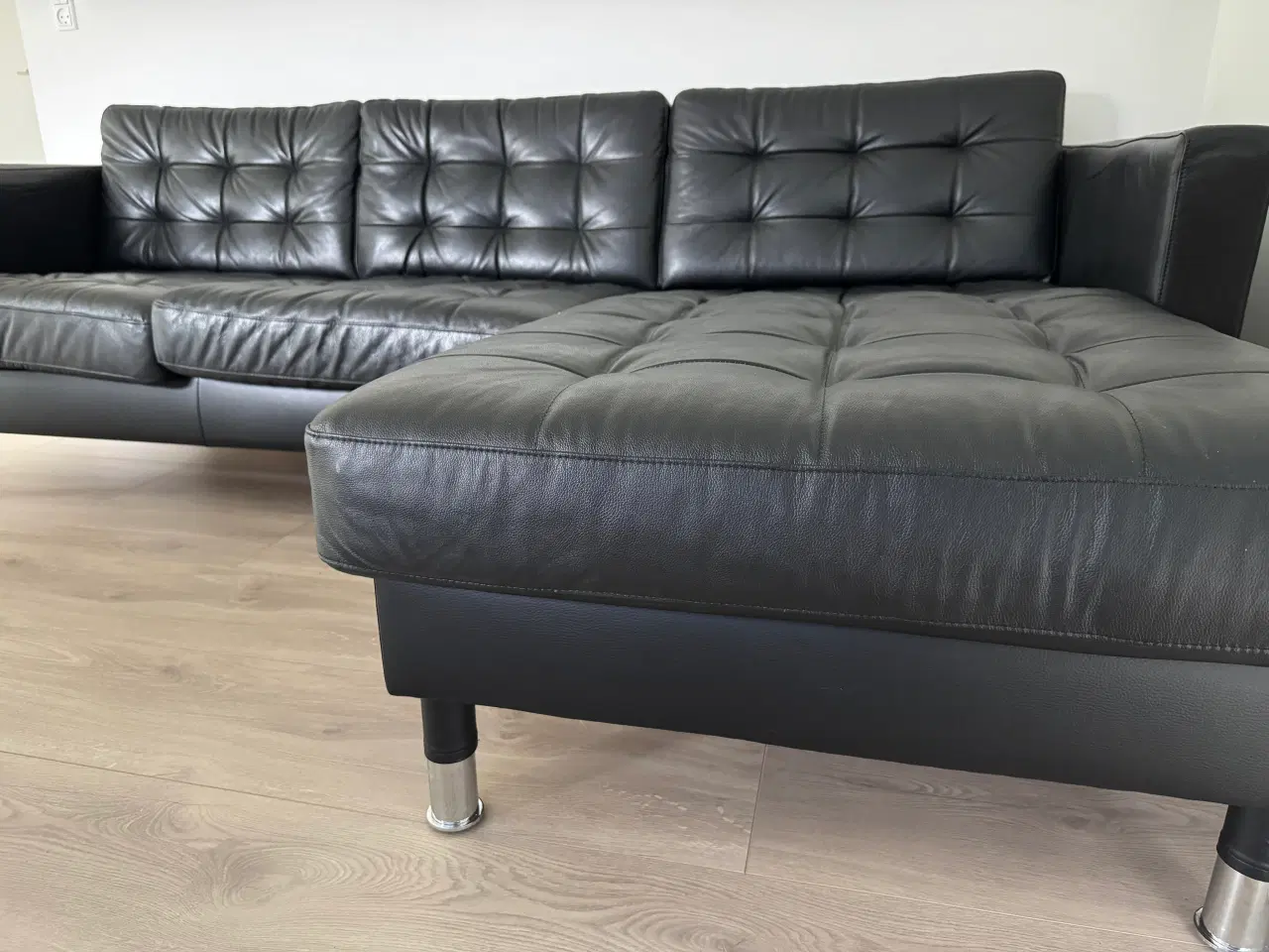 Billede 3 - 3-pers lædersofa, sort