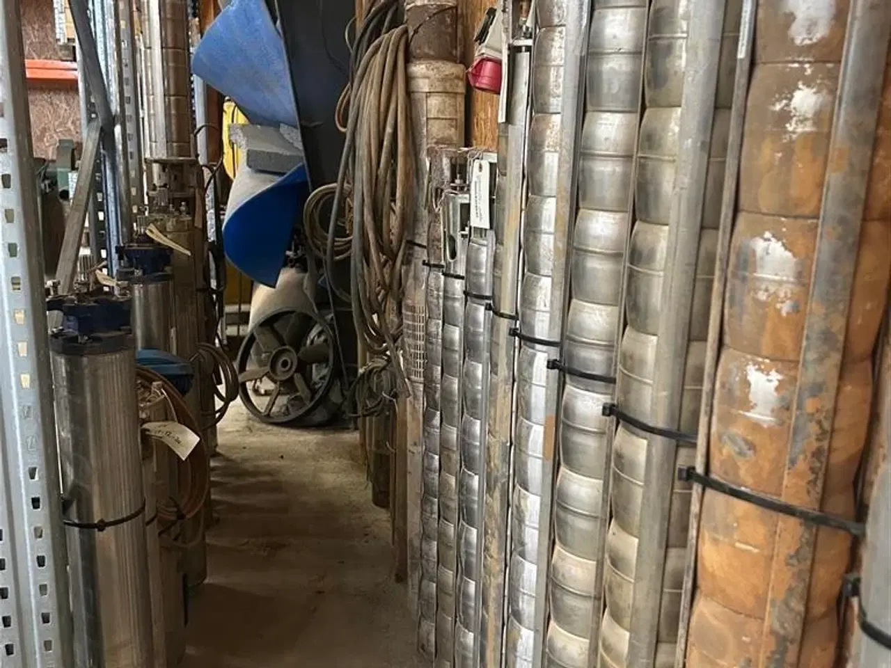 Billede 2 - - - - MARKVAND, ALT I PUMPER OG MOTORER