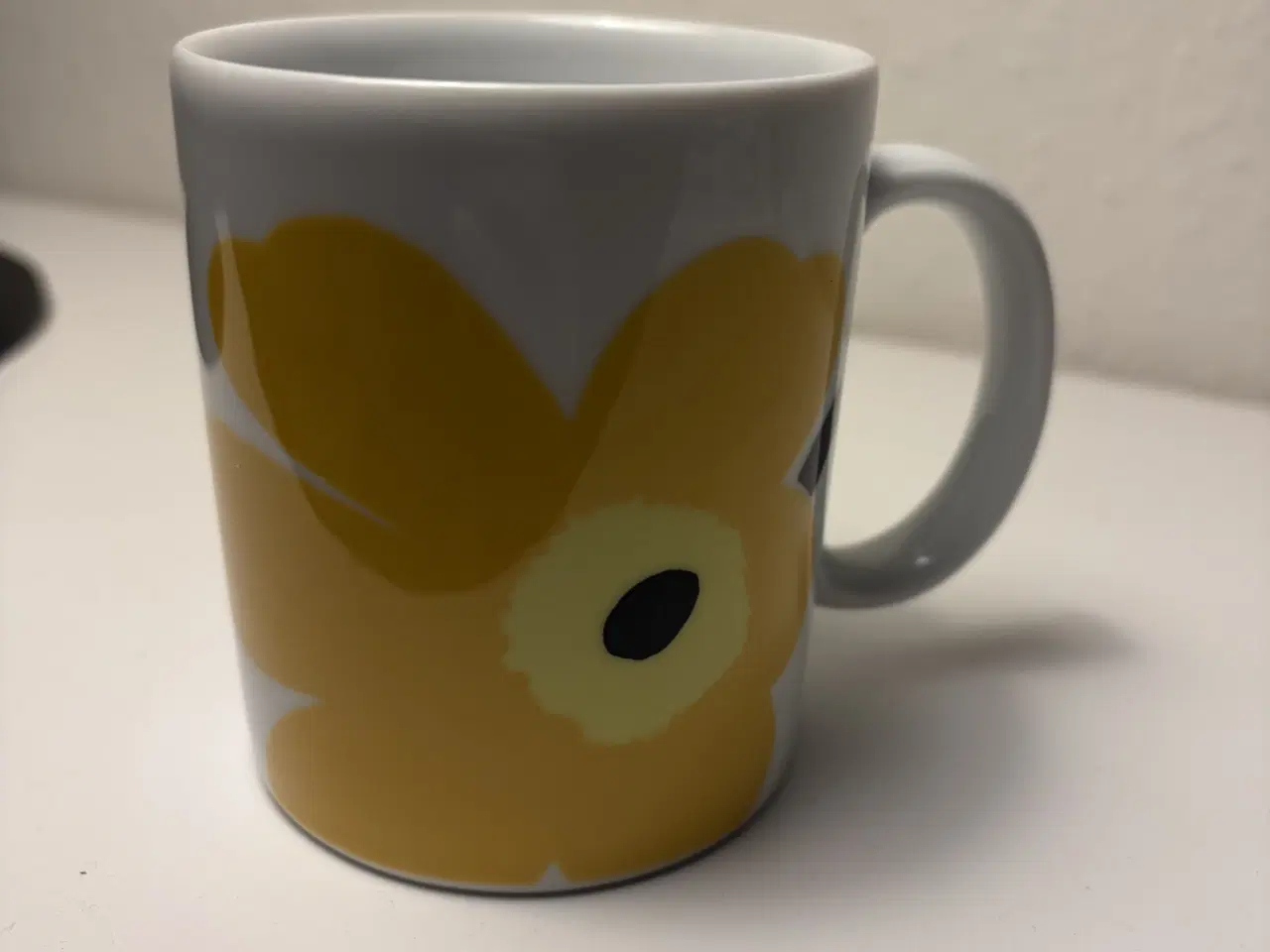 Billede 4 - Marimekko krus 70 kr