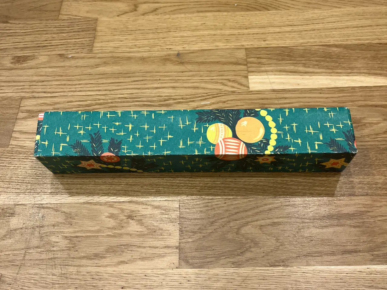 Billede 2 - Gamle julekugler i original æske