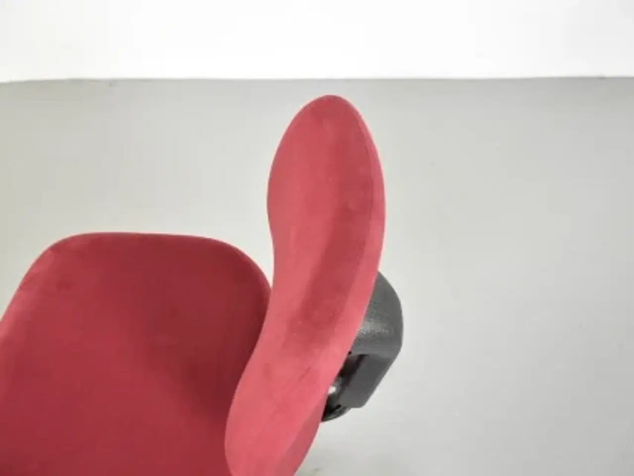 Billede 9 - Häg credo kontorstol med rødt polster og blankt understel
