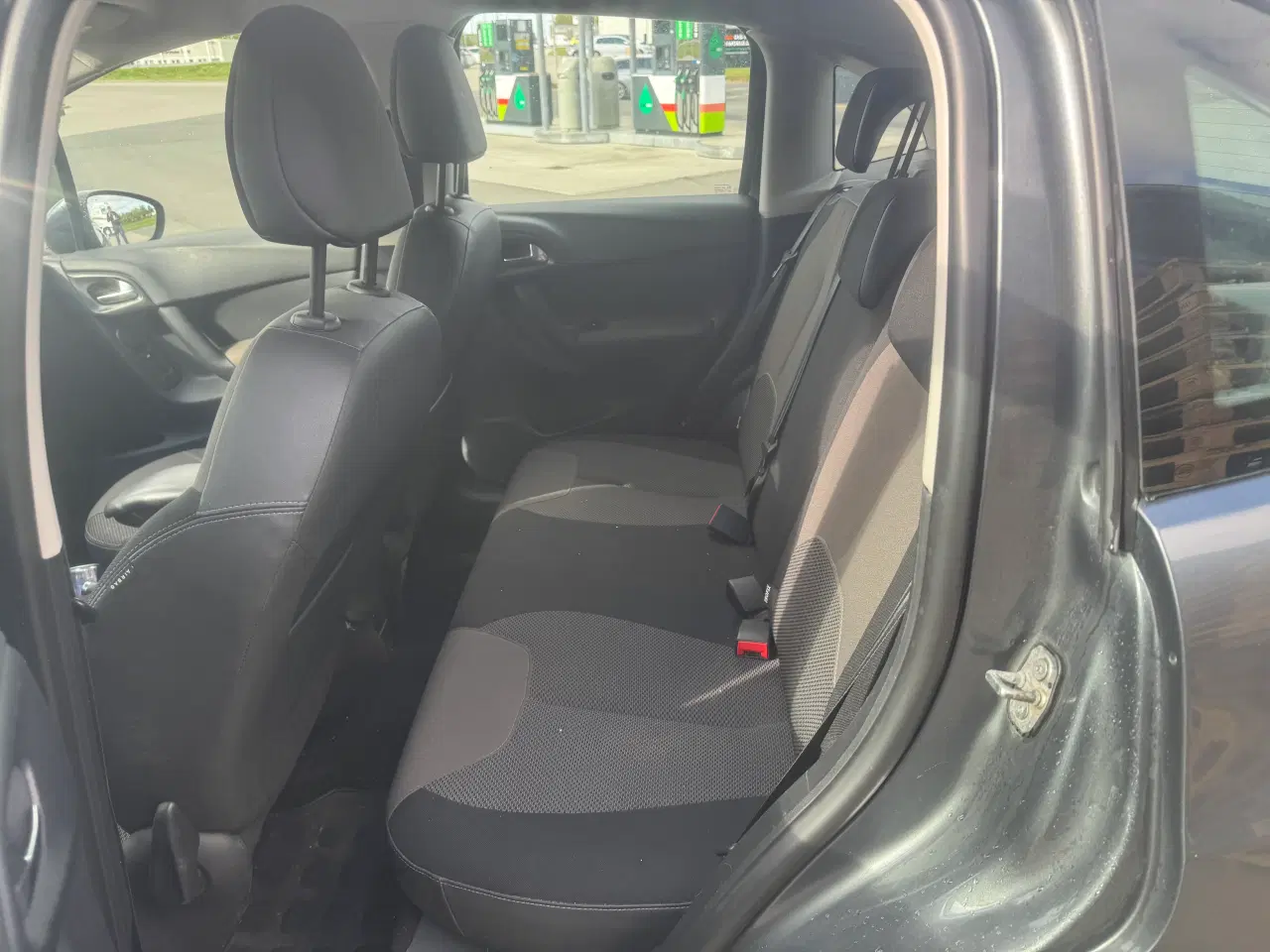 Billede 8 - Citroen C3 1,6Bluehdi 100Hk 33km/l 