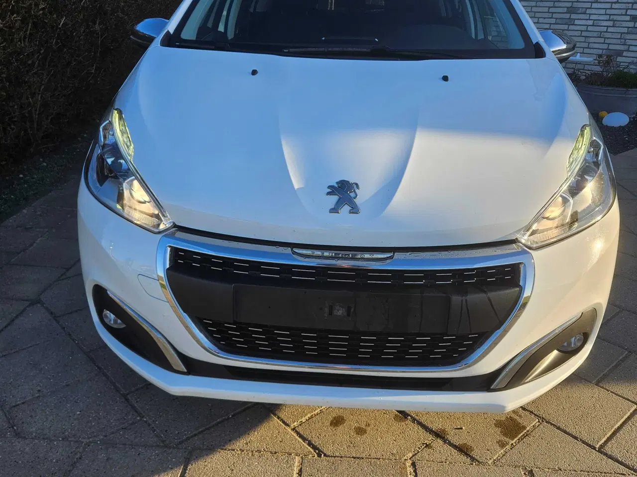 Billede 2 - Peugeot 208, 1,6 HDI, 5 dørs årgang 2016