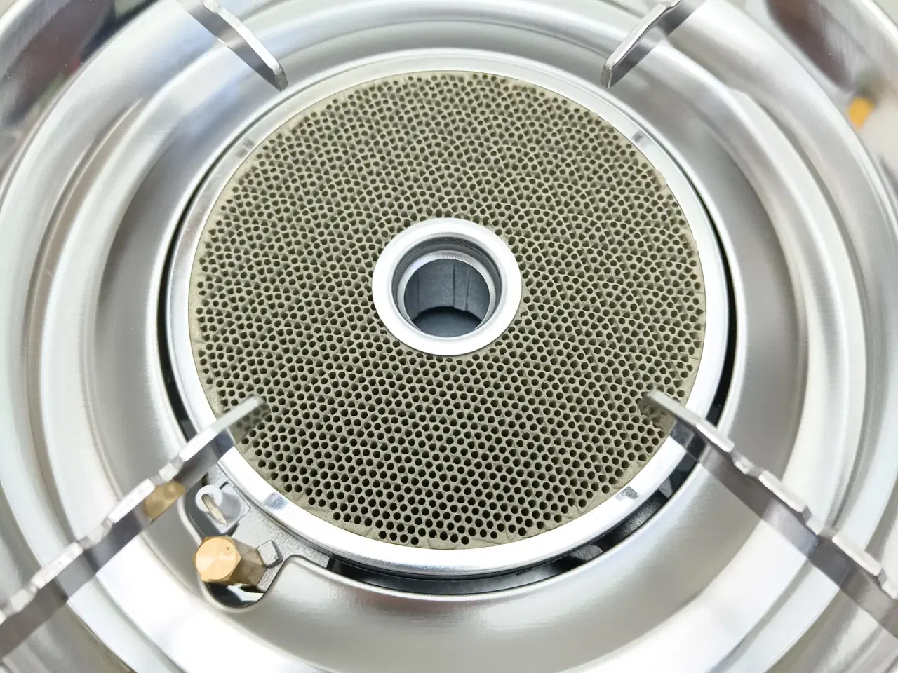 Billede 3 - NY! Gaskomfur KERAMISK BRÆNDE + 4 Dåser