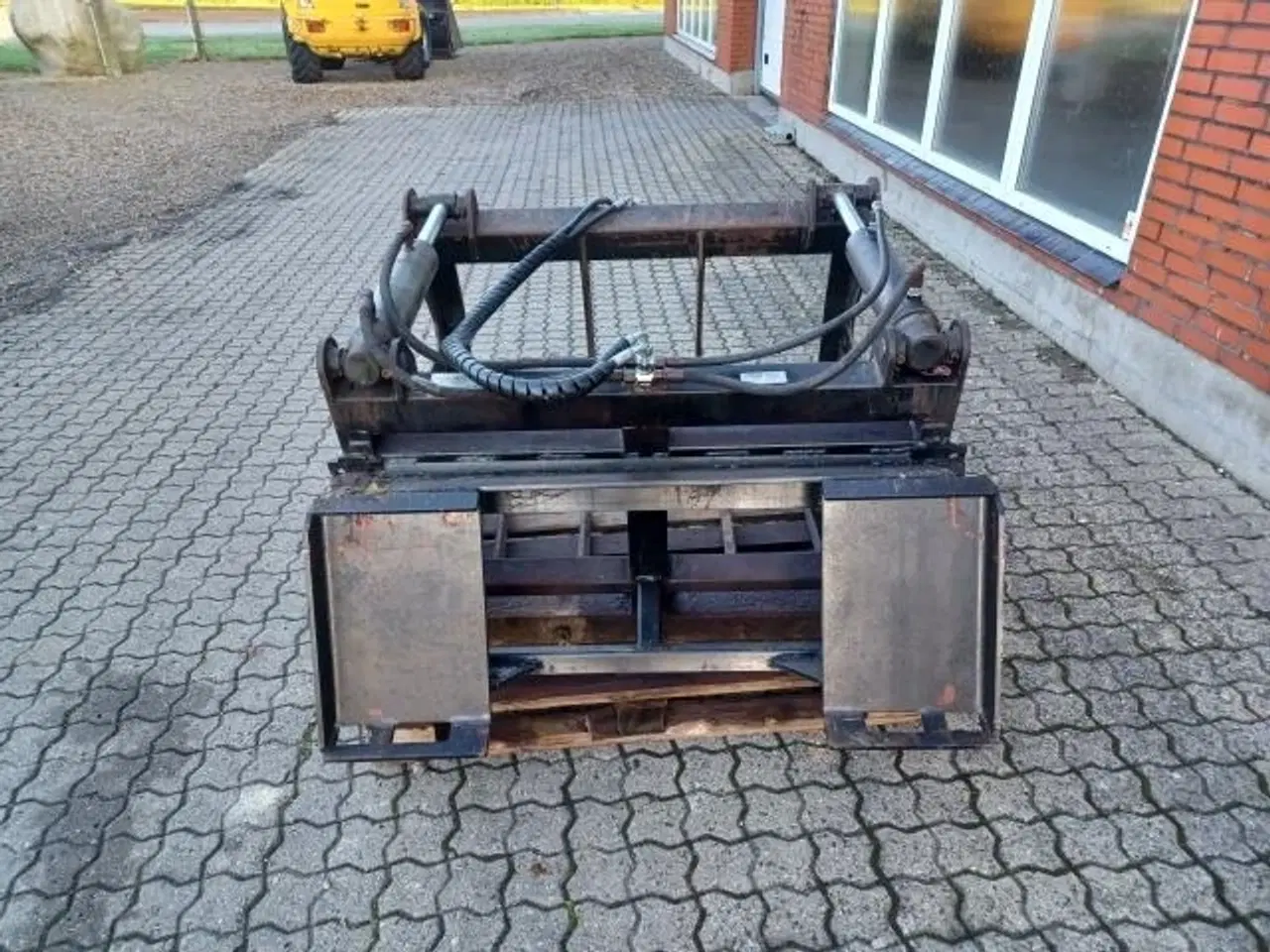 Billede 4 - - - - ÅLØ SKÆRESKOVL