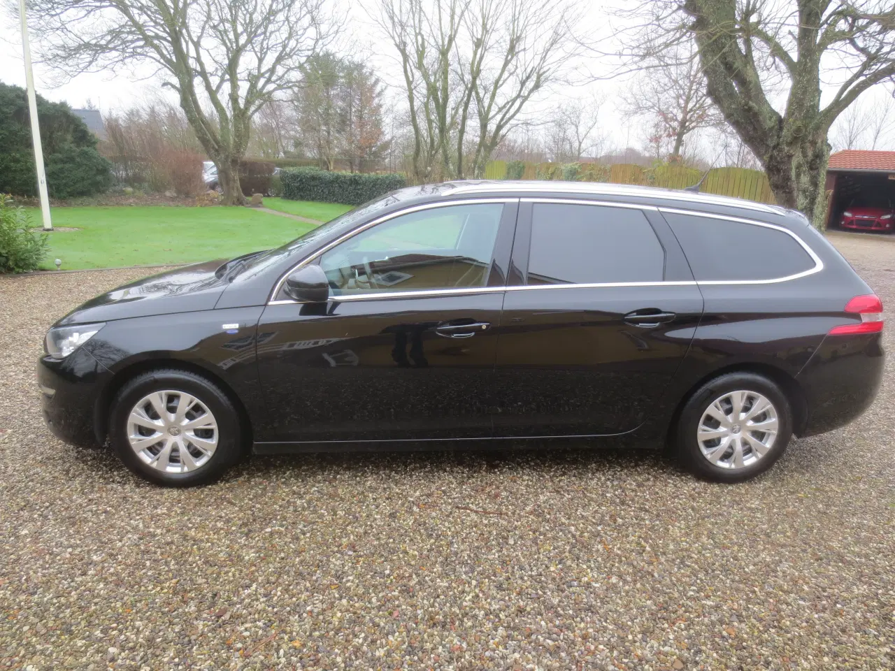 Billede 10 - Peugeot 308 1.6 Blue HDi Årg 2015 Nysynet