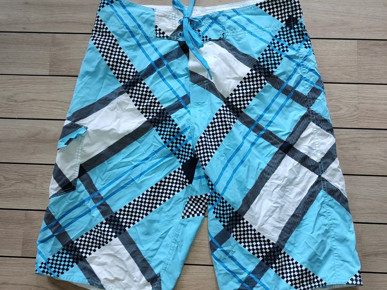 Billede 4 - Shorts, Raga Wear, str M, Samlet pris 100,-