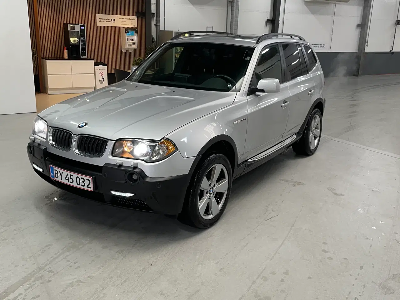 Billede 1 - SUPER FIN BMW x3 3,0 benzin alt i udstyr