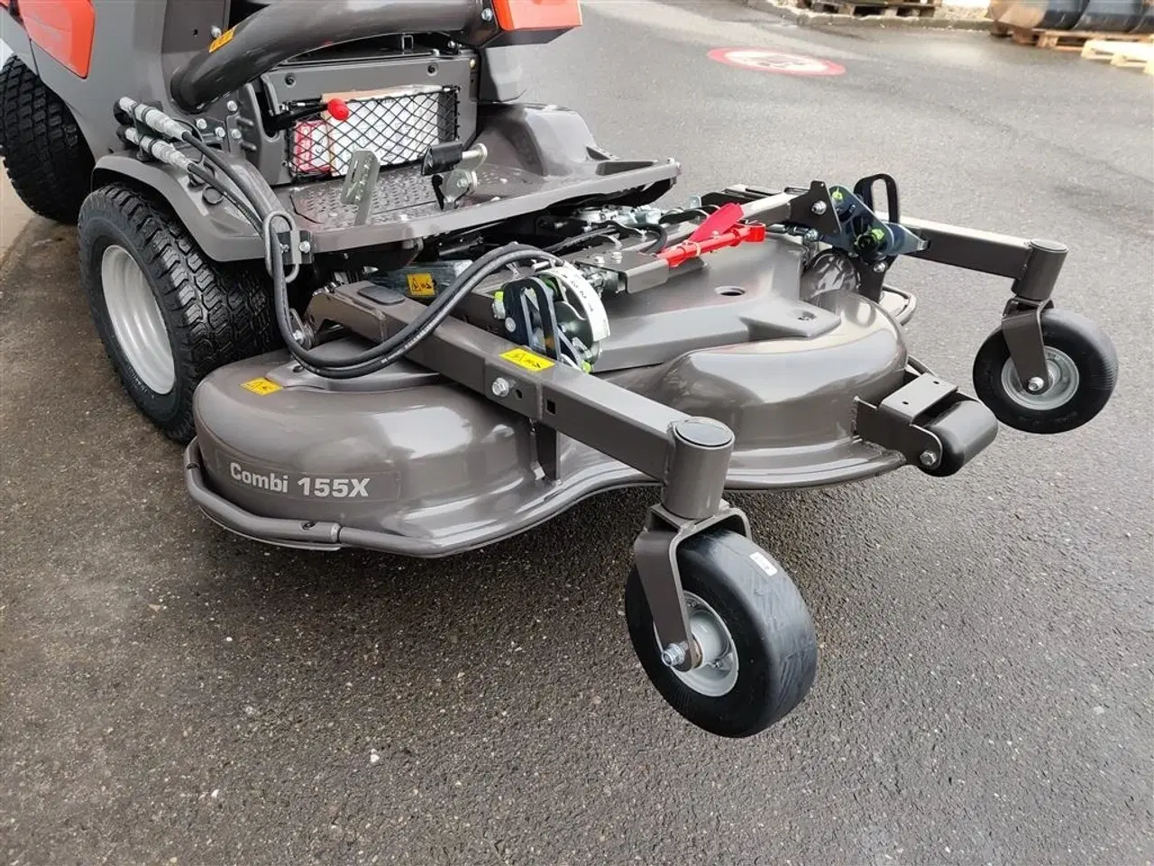 Billede 3 - Husqvarna P525DX 155cm klippebord, hydraulisk regulering