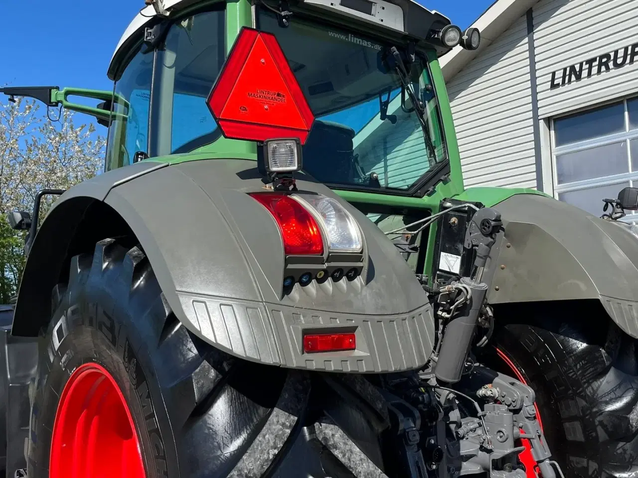 Billede 8 - Fendt 826 Vario Pæn godt udstyret traktor.