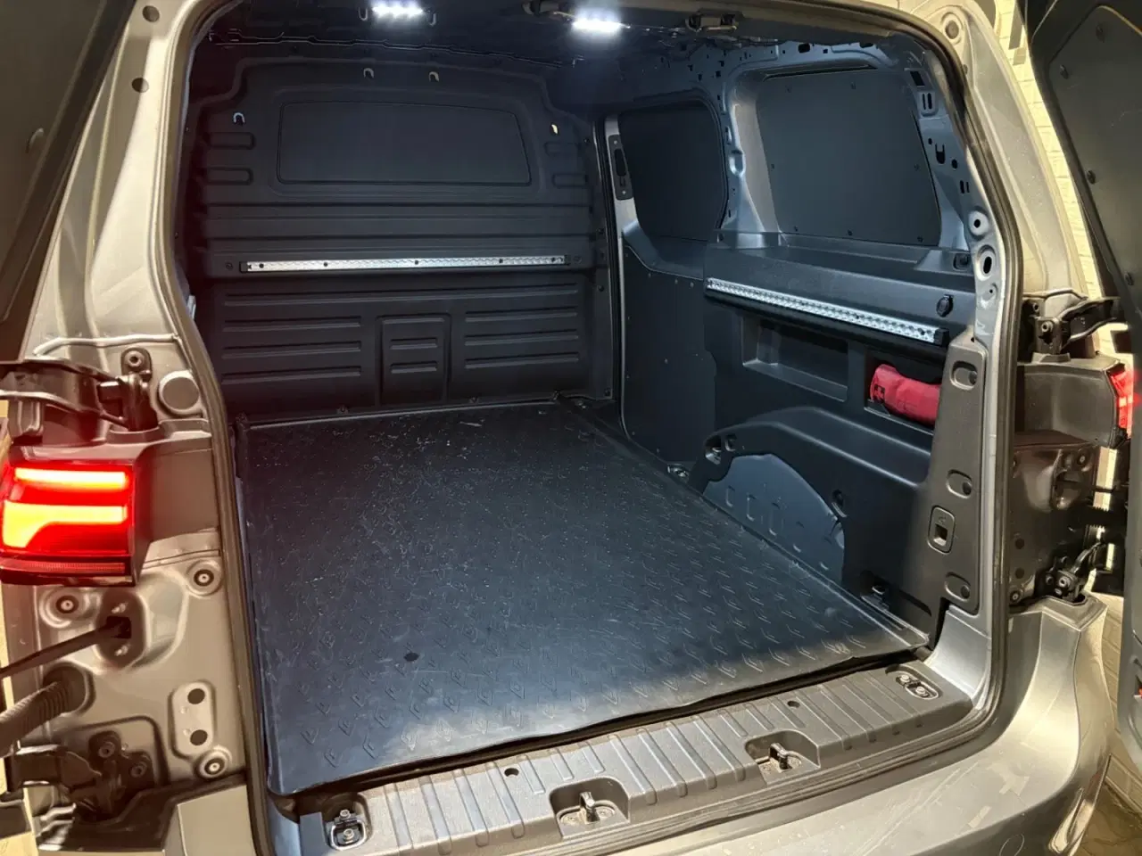 Billede 4 - VW ID.Buzz 77 Cargo Pro