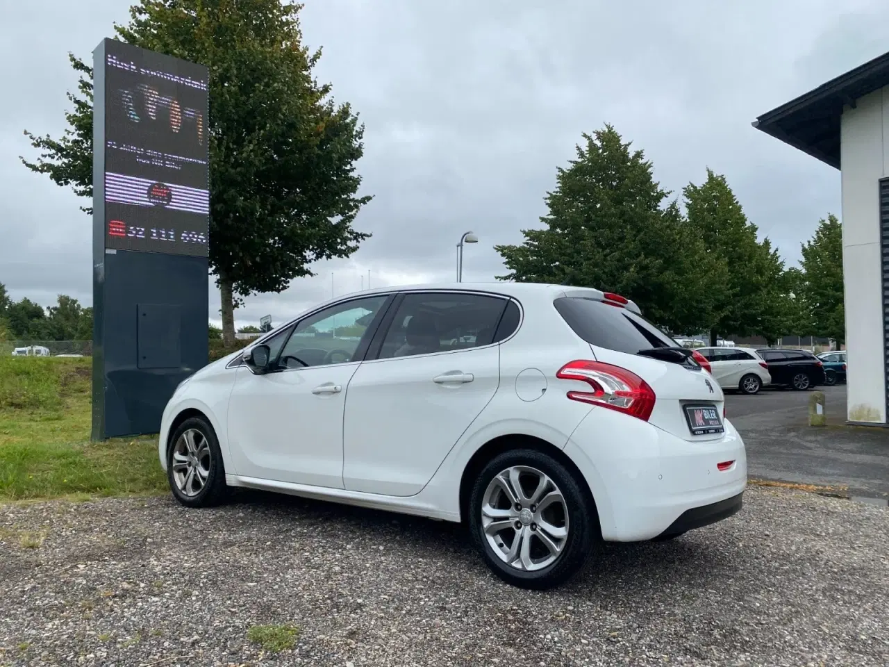 Billede 4 - Peugeot 208 1,2 VTi Allure Sky