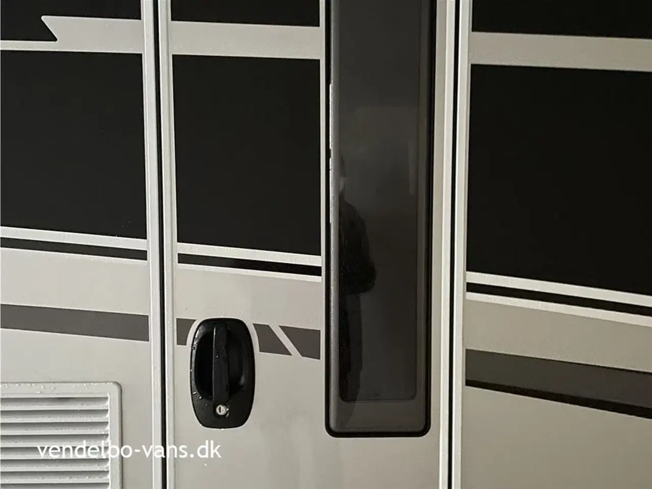 Billede 6 - 2023 - SunLight T 68 Adventure Edition   Enkeltsenge og stor garage - AUT. GEAR