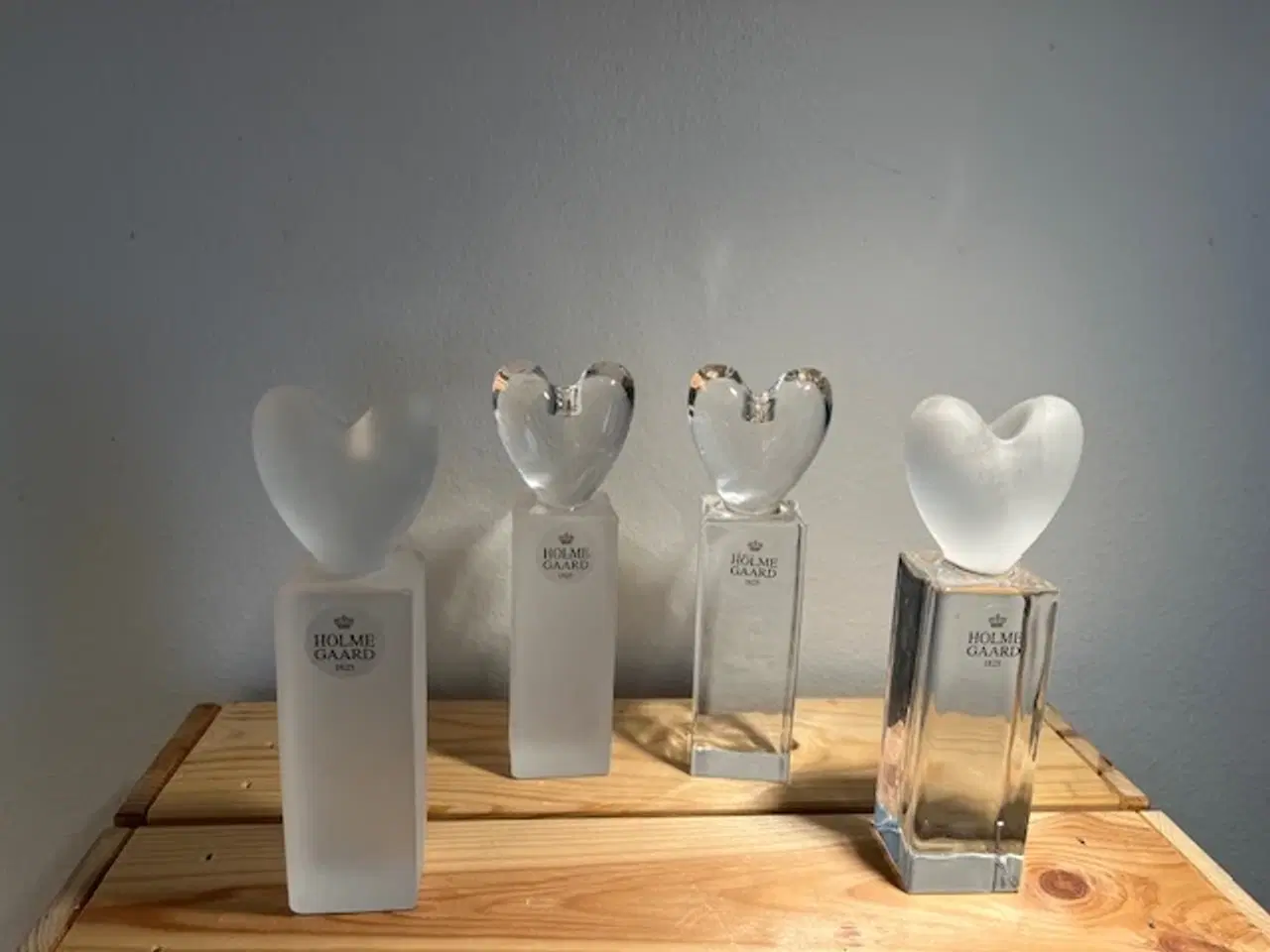 Billede 2 - 4 Smukke Holmegaard "Heart" hjertestager