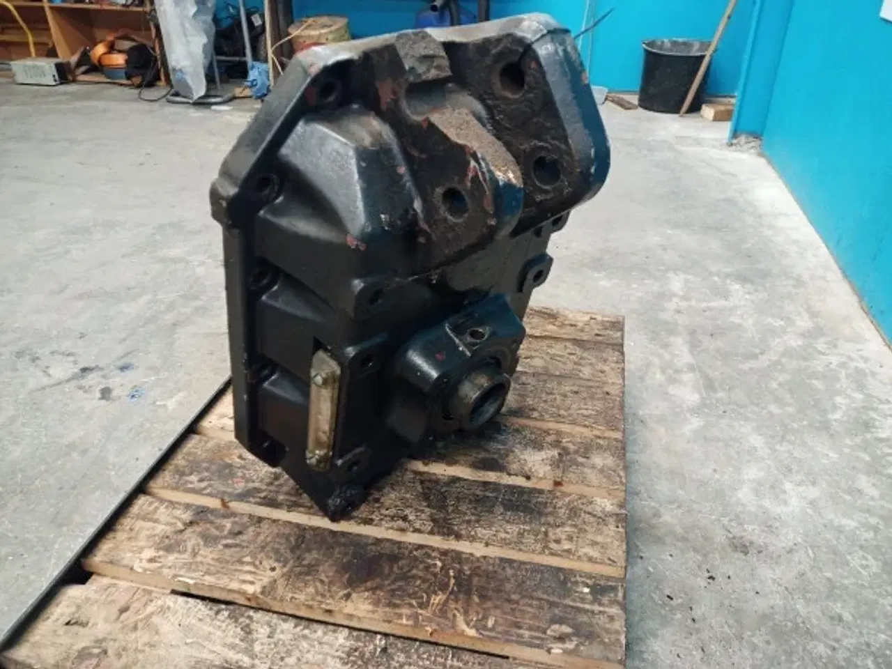 Billede 7 - New Holland TM 190 PTO Gear