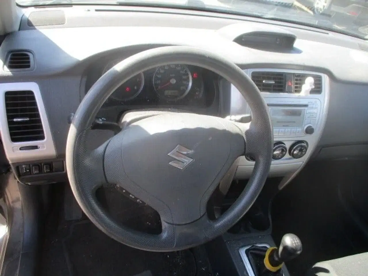 Billede 9 - Suzuki Liana 1,6 