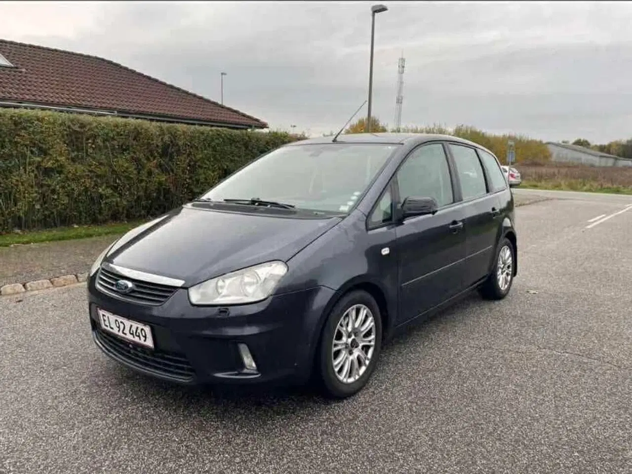 Billede 1 - Bytter med varebilen