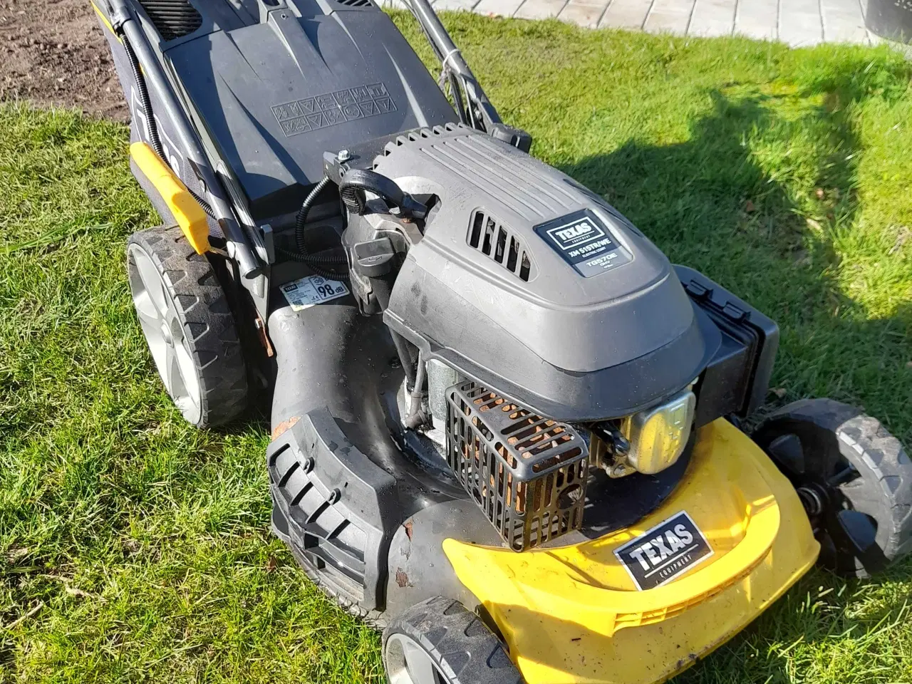 Billede 2 - Benzin plæneklipper 