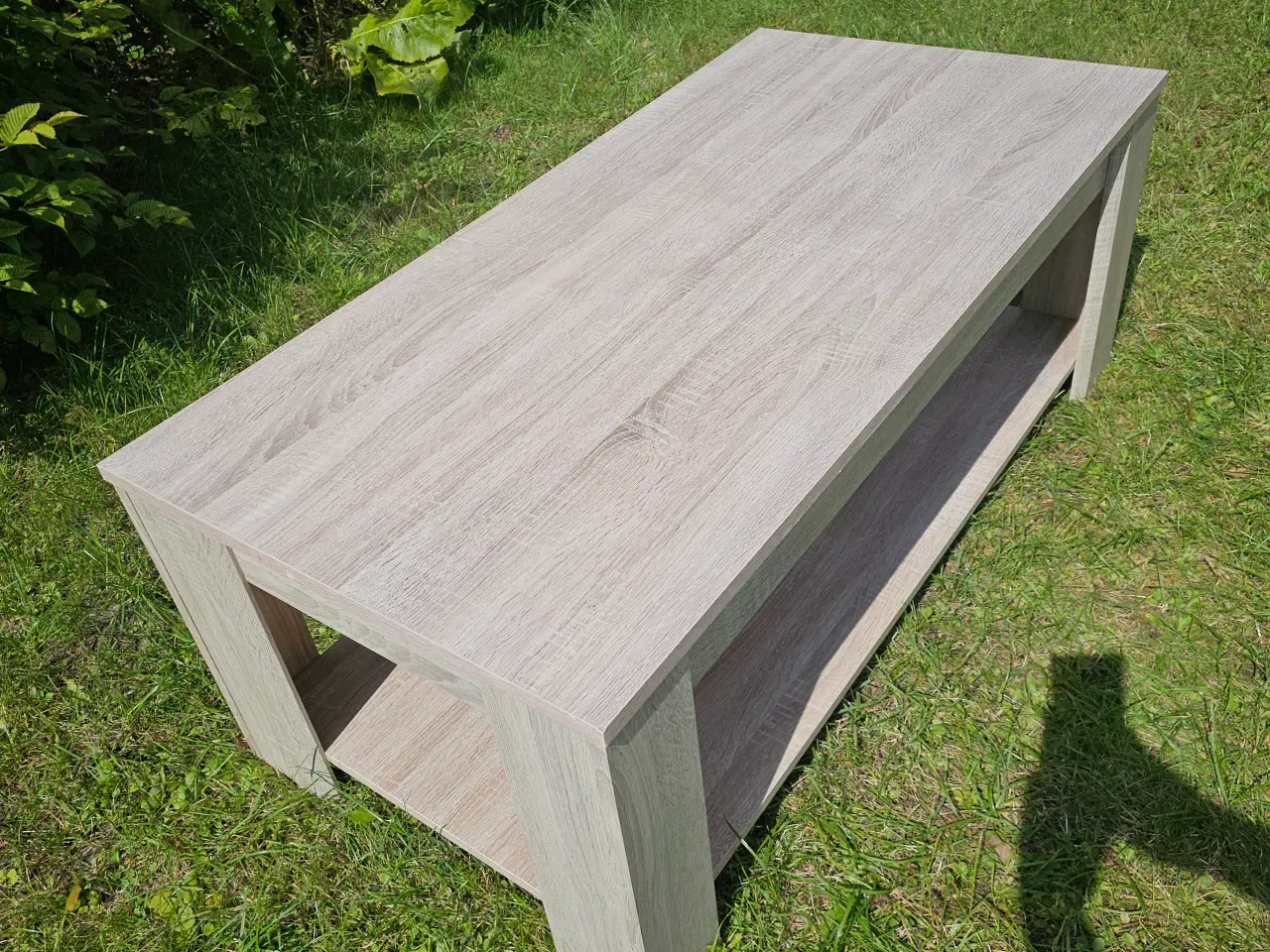 Billede 3 - Sofabord i Laminat – God Stand