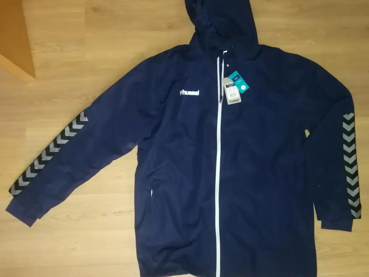 Billede 1 - NY HUMMEL ALL WEATHER VIND/VAND AFVISENDE, XXL