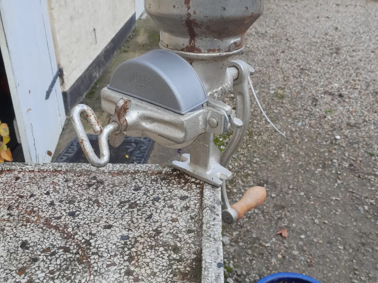 Billede 3 - Maltkværn corona