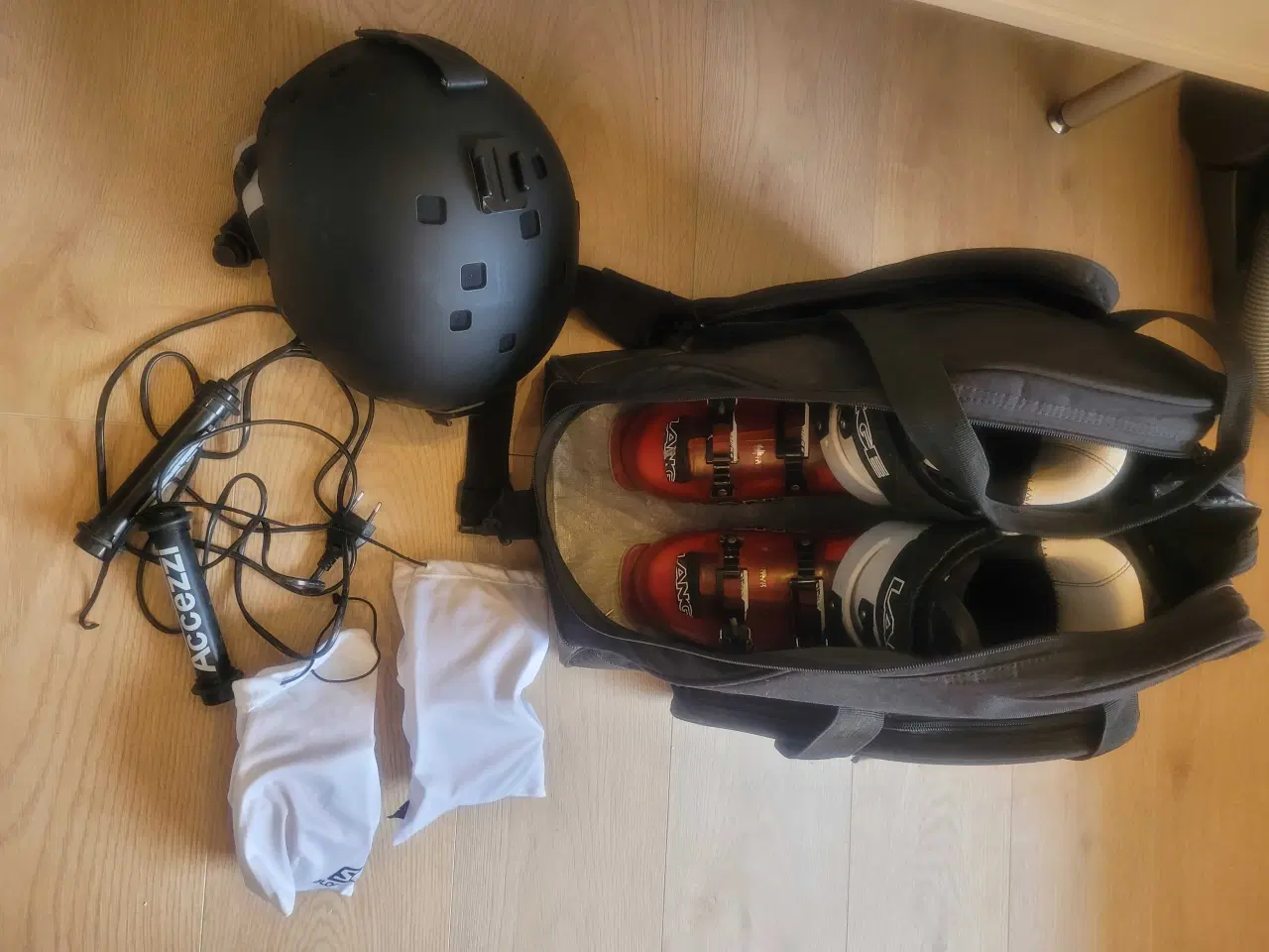 Billede 13 - Ski sæt komplet med tilbehør 