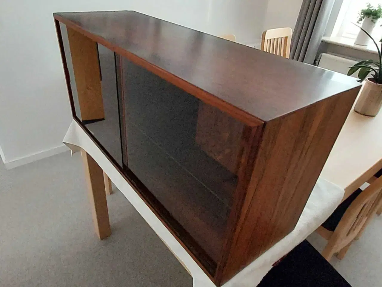 Billede 5 - Poul Cadovius reol, 19 hylder&glasskab