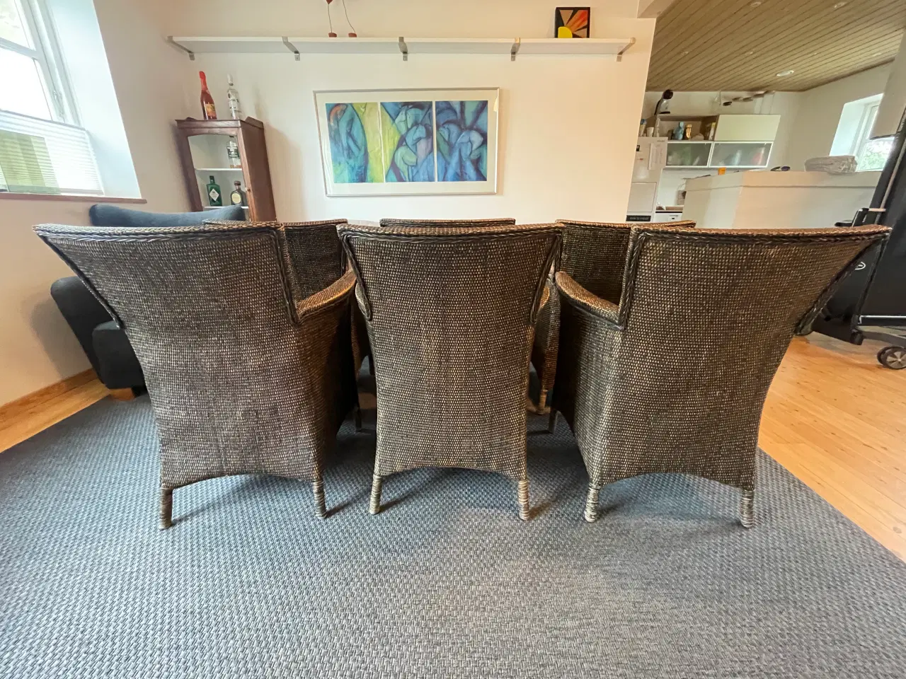 Billede 6 - 6 flotte stole med armlæn og indbyggede hynder