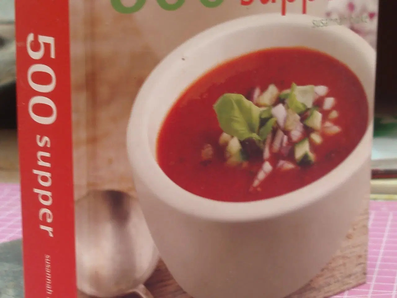 Billede 1 - 500 supper af Susannah Blake