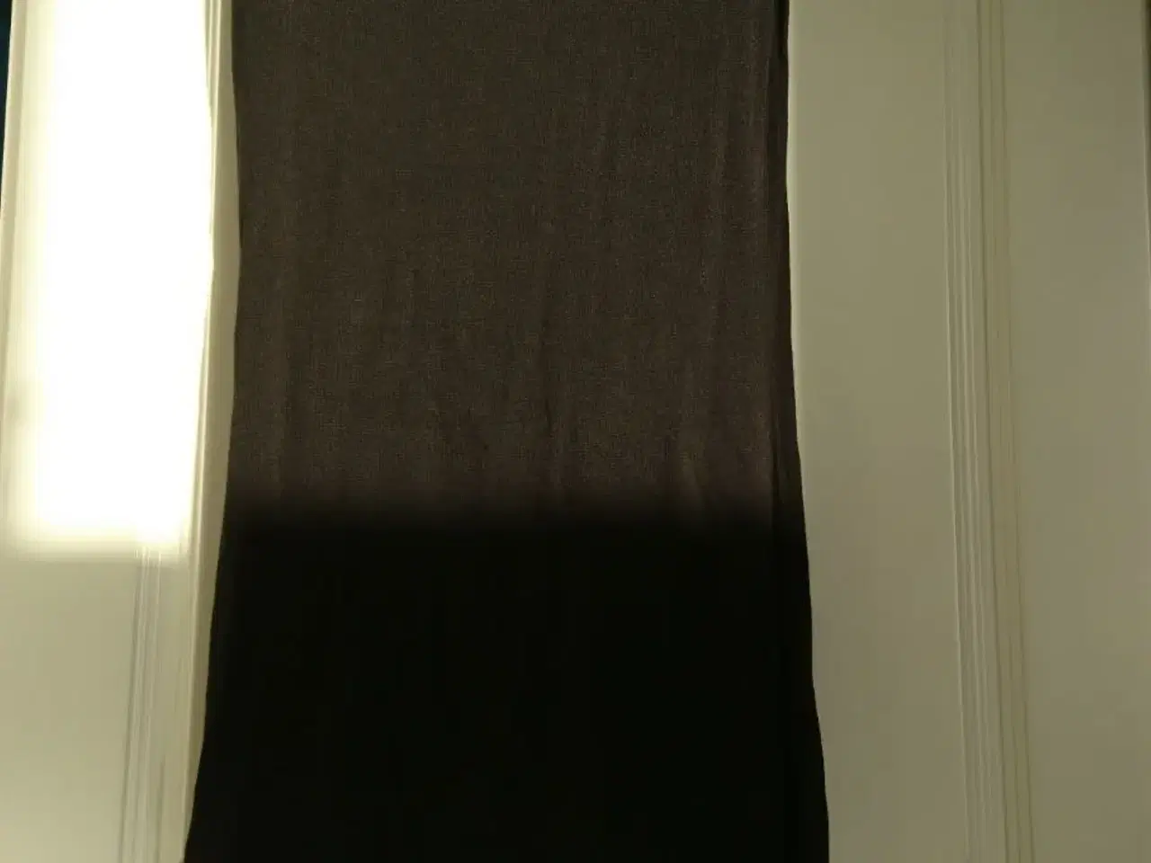 Billede 1 - Under kjole