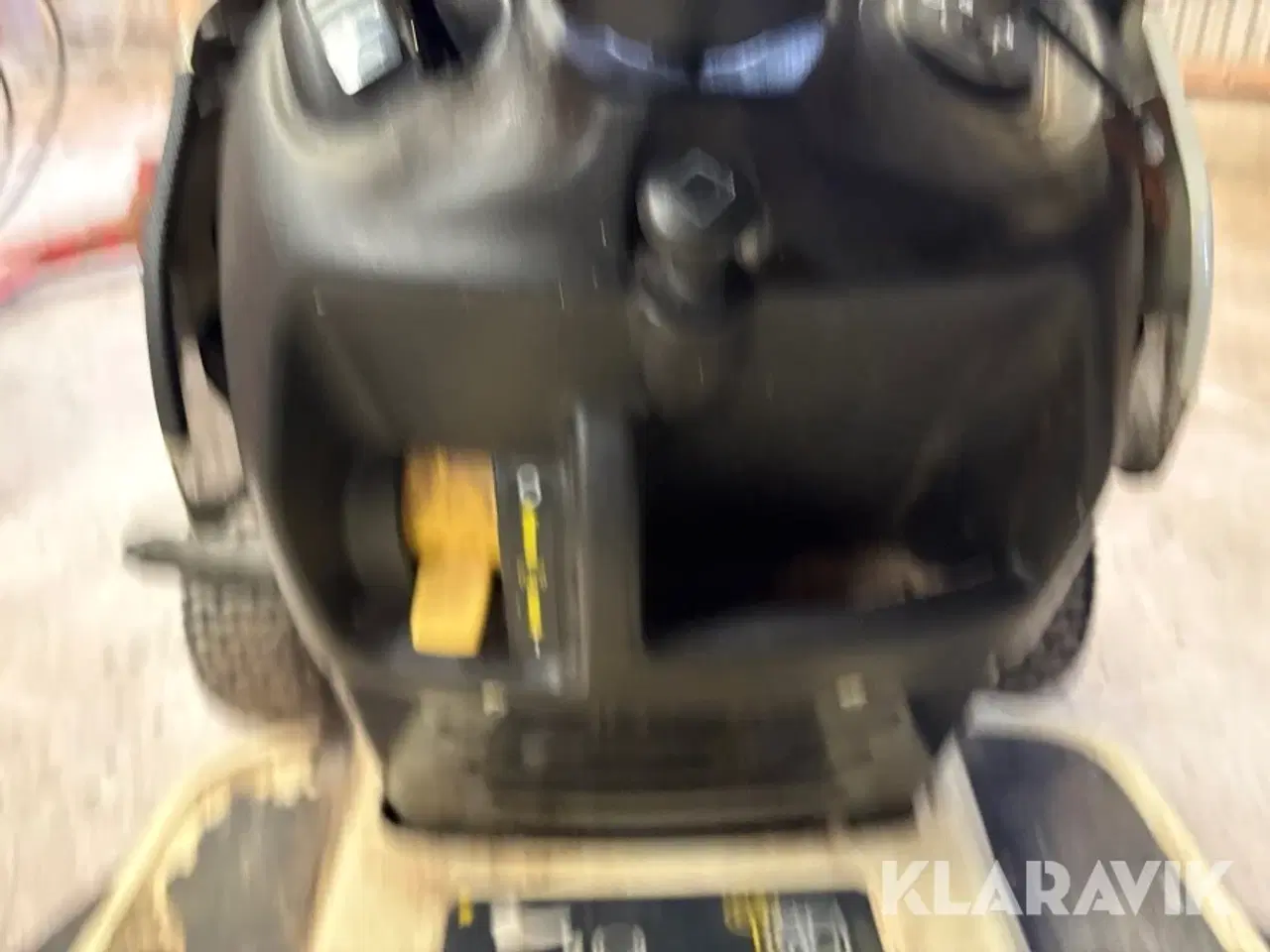 Billede 12 - Græsslåmaskine MTD DL 96 H