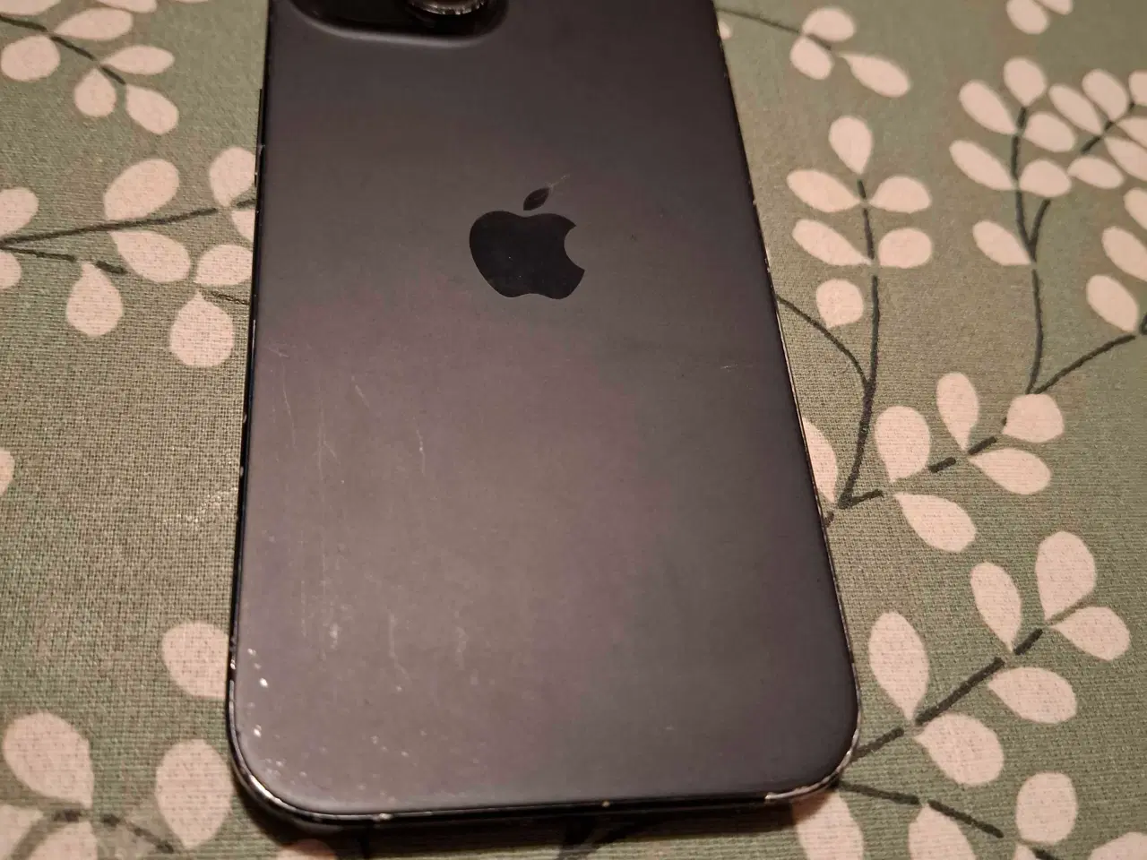 Billede 1 - TIL SALG IPHONE 15 MED NYT BATTERI OG SKÆRM